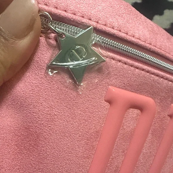 Dior Pink Cosmetic Pouch - Picture 7 of 8